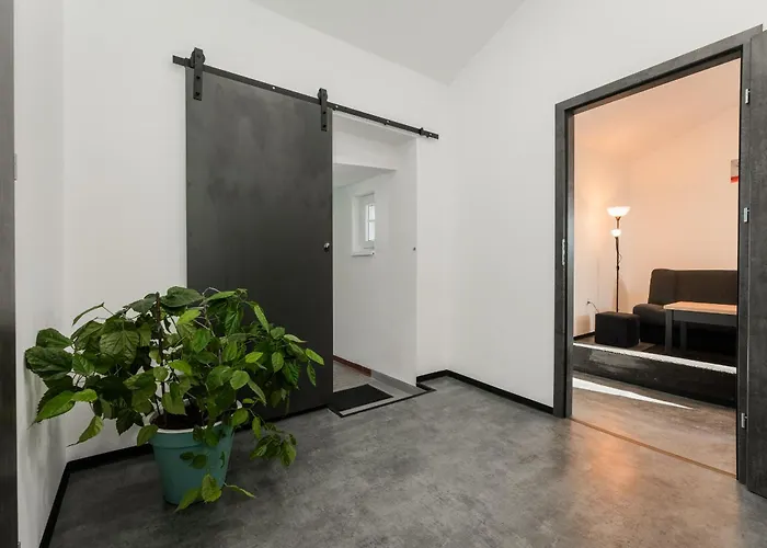 Apartment Modrany Prag